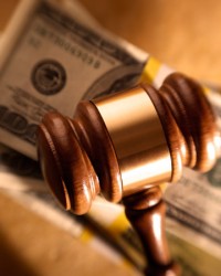 lawsuit-settlement-financial-advisor